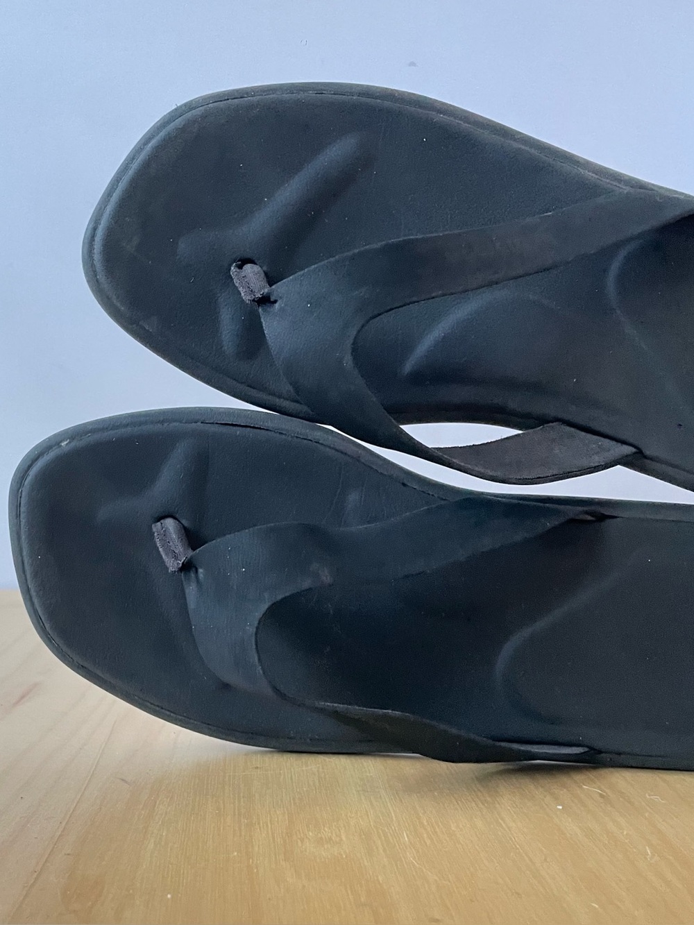 Lululemon Women's Restfeel Flip-Flops | US 6